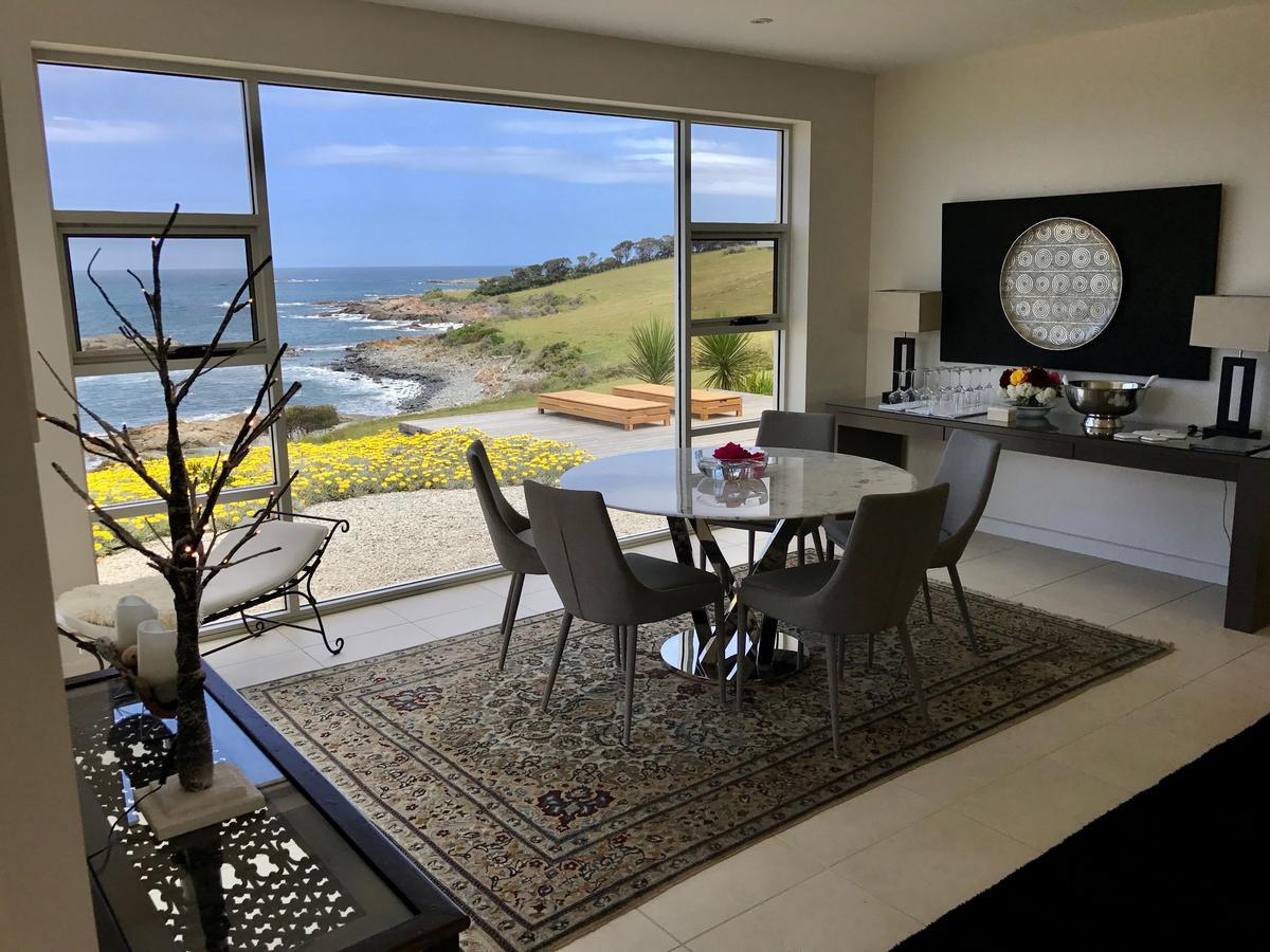 Saltwater - Absolute Oceanfront, Fire Pits, Some Villas With Hot Tubs And Sauna Falmouth Exterior photo